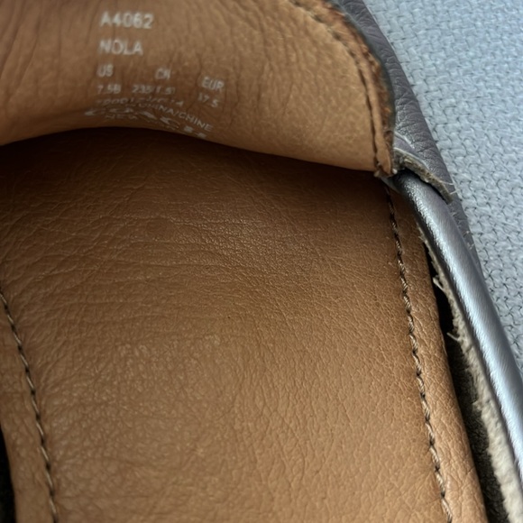 NWOT ⭐️ Coach Nola Driving Moccasin Loafer
Leather Flats Slip On Logo Pewter - Picture 8 of 8